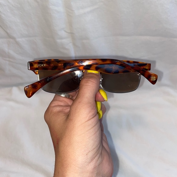 Lucky brand sunglasses - Picture 2 of 6